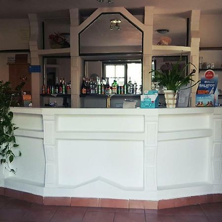 Ramona Schloss Siofok Ngoại thất bức ảnh