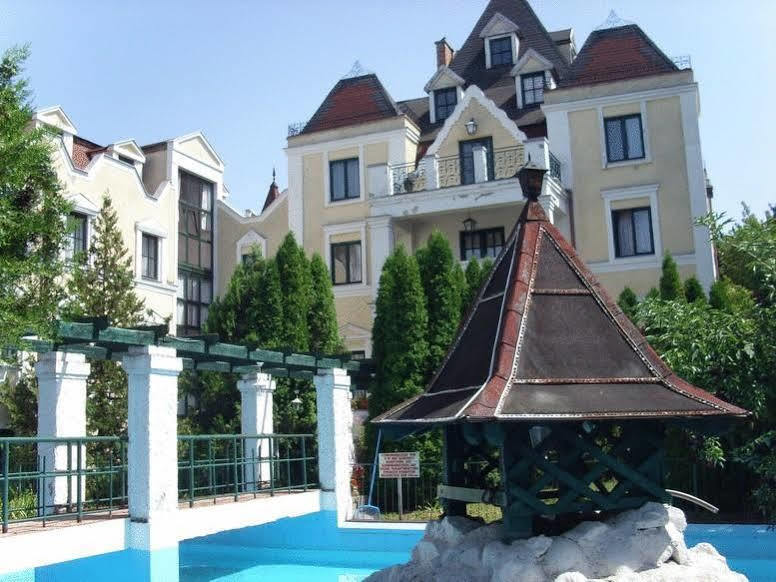Ramona Schloss Siofok Ngoại thất bức ảnh